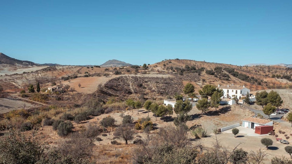 Boerderij met hotelvergunning te koop in Lorca, Murcia