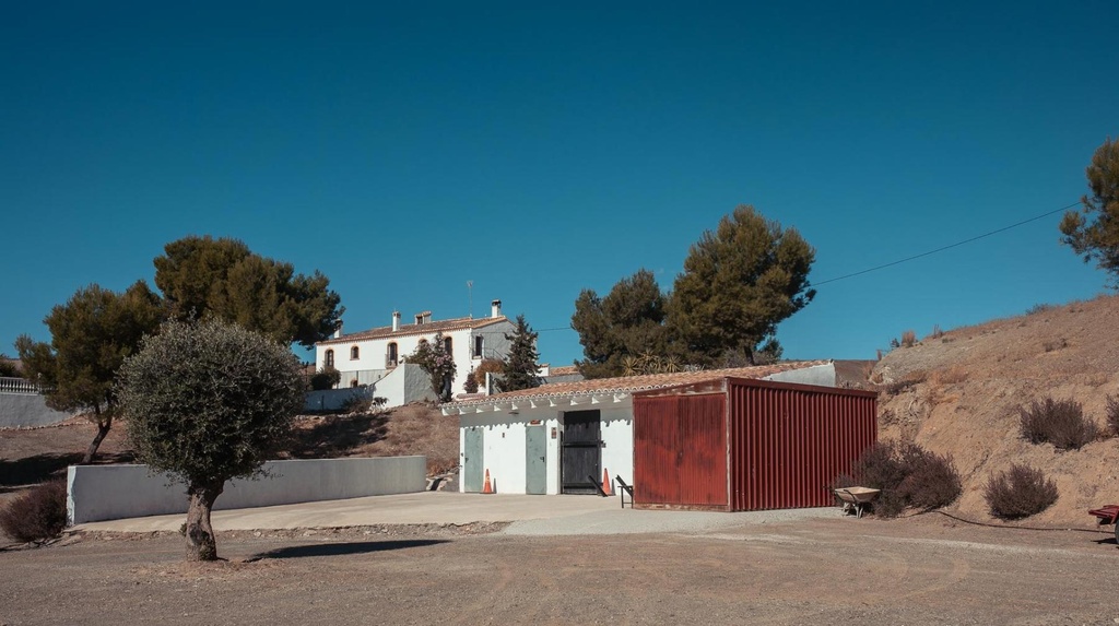 Boerderij met hotelvergunning te koop in Lorca, Murcia