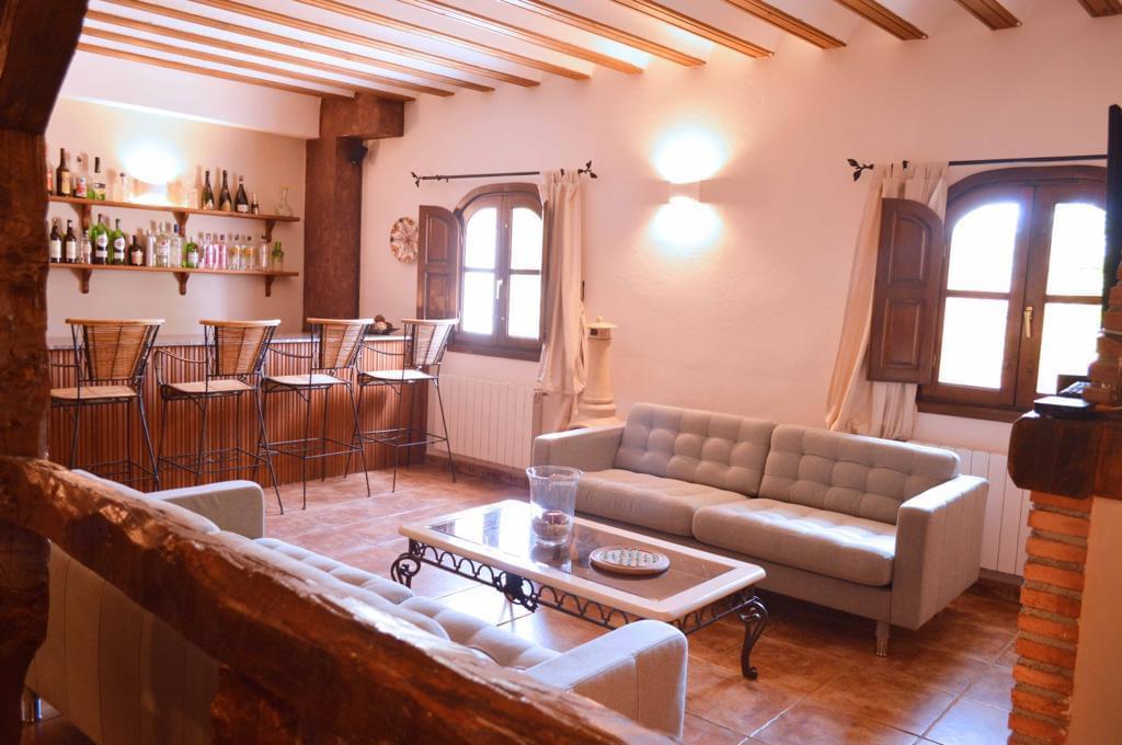 Boerderij met hotelvergunning te koop in Lorca, Murcia