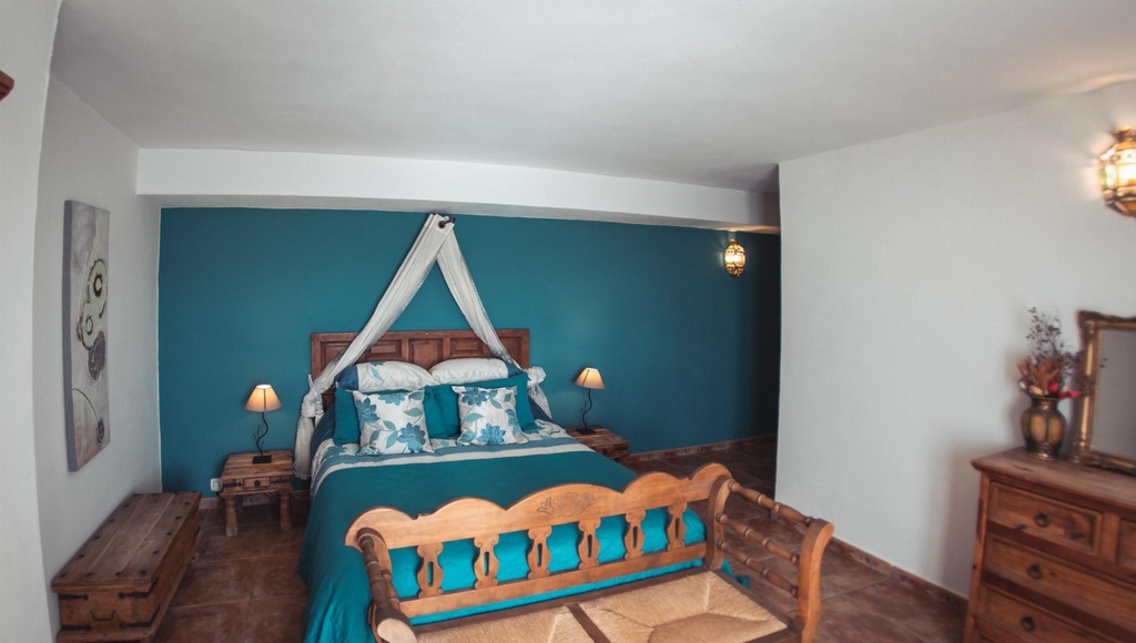 Boerderij met hotelvergunning te koop in Lorca, Murcia