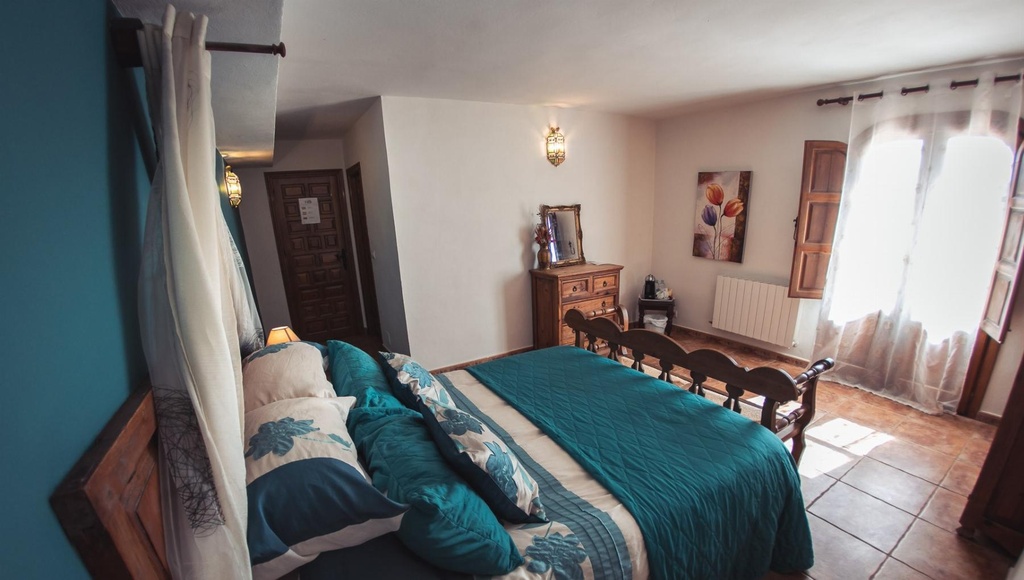 Boerderij met hotelvergunning te koop in Lorca, Murcia