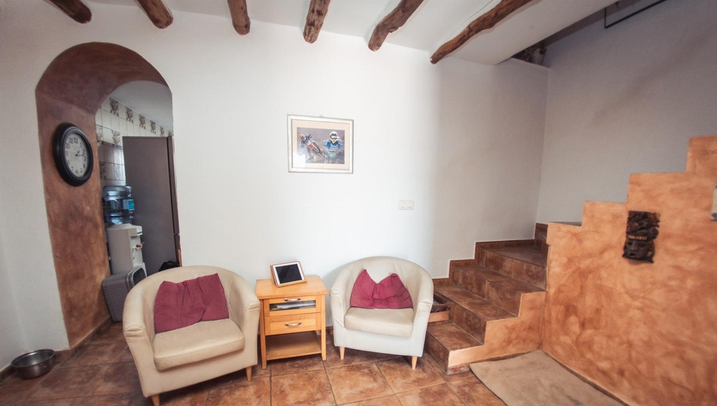 Boerderij met hotelvergunning te koop in Lorca, Murcia