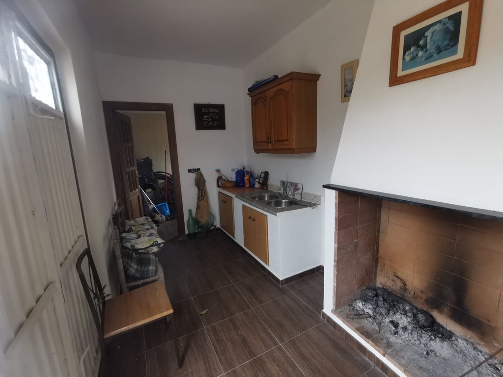 Grond met Pakhuis te koop in Vélez-Rubio
