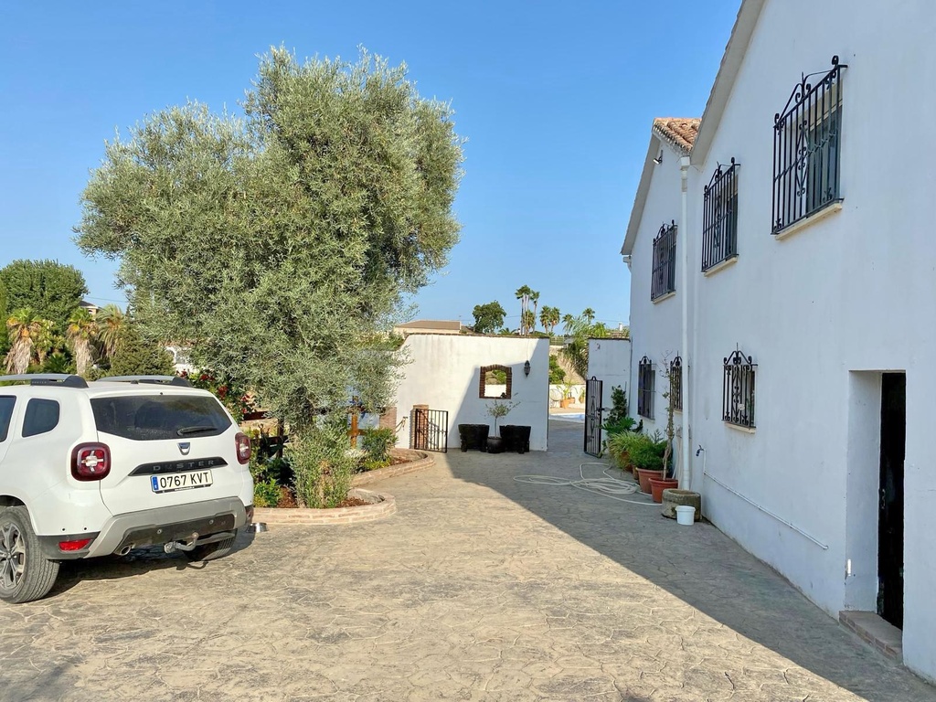 Huis te koop in Alameda