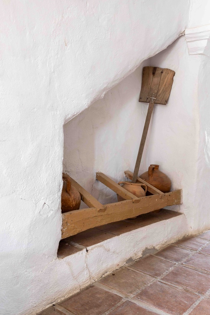 Buurtschap met 14 stadhuizen te koop in La Viñuela, Málaga