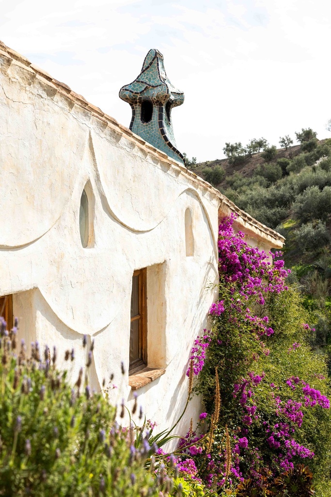Buurtschap met 14 stadhuizen te koop in La Viñuela, Málaga