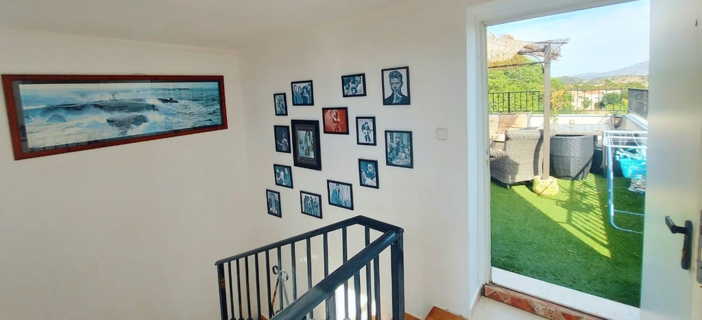 Herenhuis met Prachtig Bergzicht in Casas del Señor, Monóvar