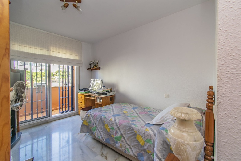 Townhouse te koop in Atalaya, Costa del Sol