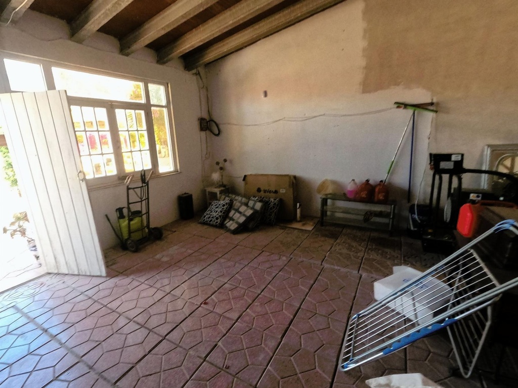 Vrijstaande villa te koop in Redován